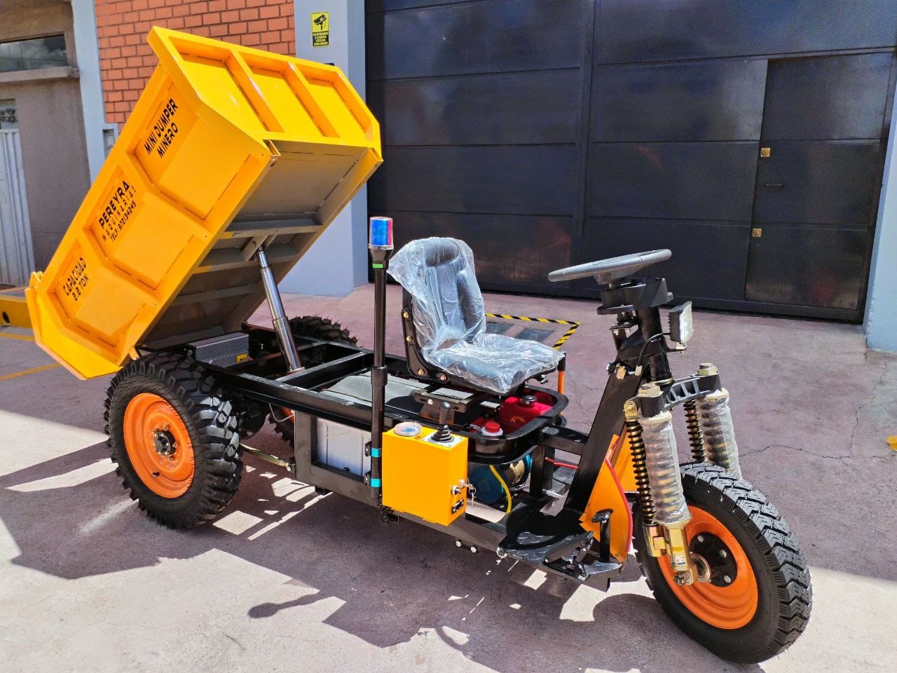 MINI DUMPER ELECTRICO 2 TON